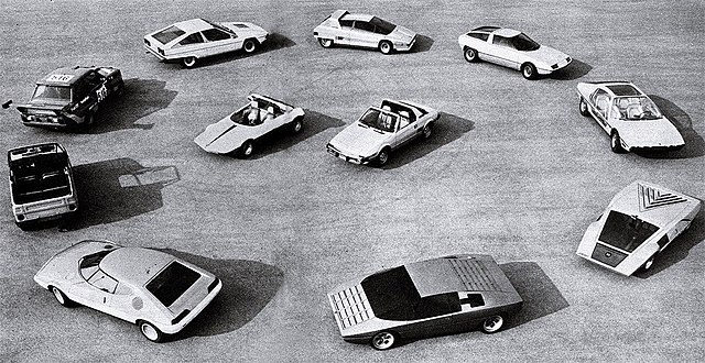 Vários carros projetados pelo Gruppo Bertone.
