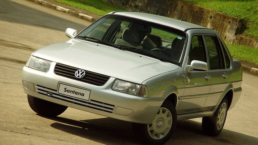 Volkswagen Santana em demonstração para vendas