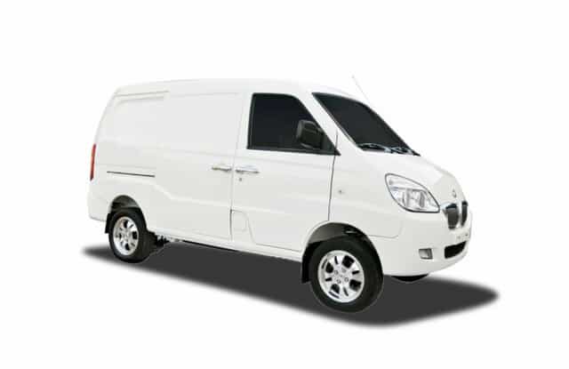 Um van Shineray A9 Cargo branca